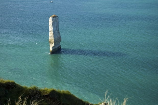 L'aiguille de Belval et son ombre