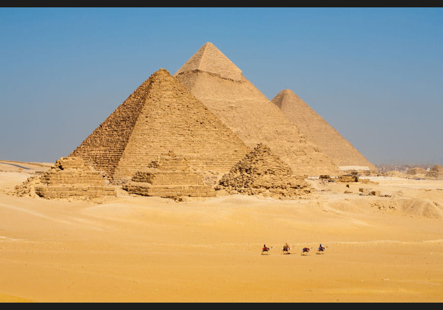 16e&nbsp;: Pyramide de Kh&eacute;ops, en Egypte