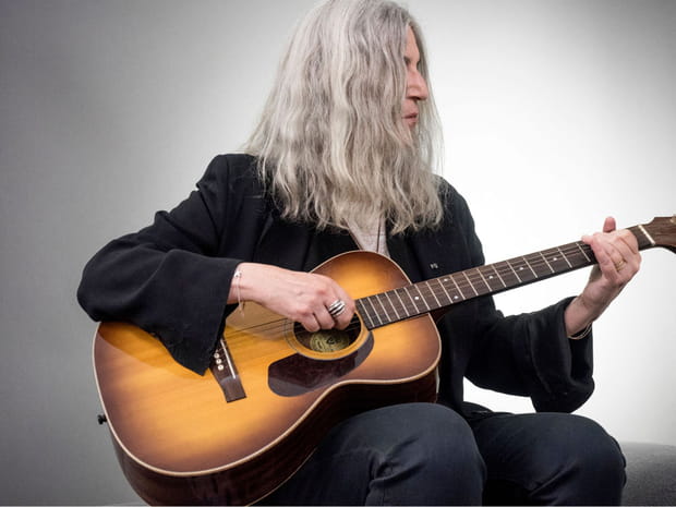 Patti Smith, légende vivante du rock dans le Calendrier Pirelli 2016