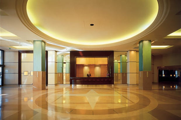 Le hall d'entrée et la conciergerie