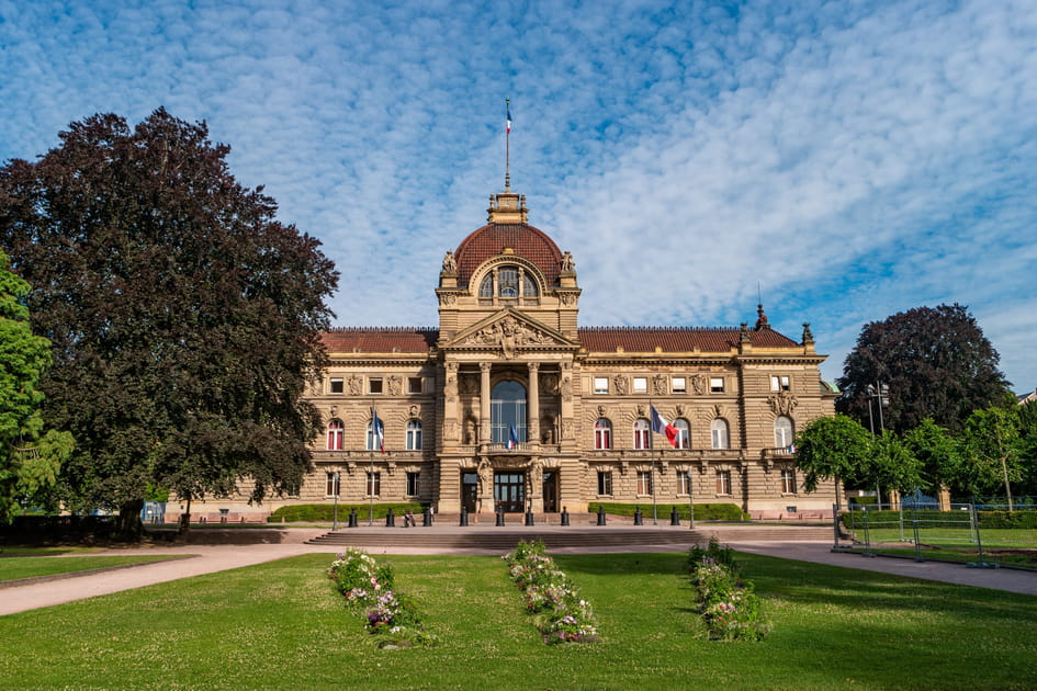 L'accent germanique du Palais du Rhin &agrave; Strasbourg
