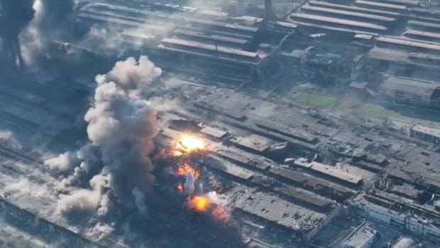 Blablastream Site Bombardement d'un site industriel
