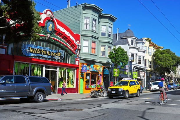 Jouer les hippies à Haight-Ashbury