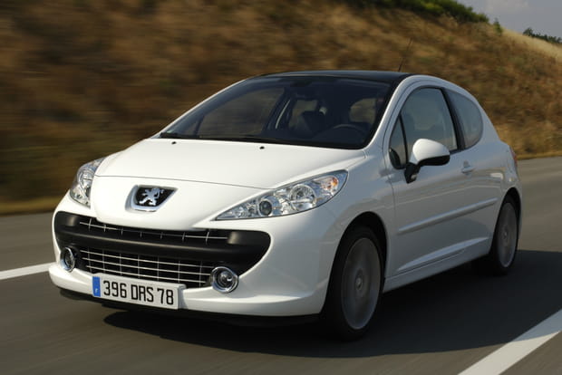 8e : Peugeot 207