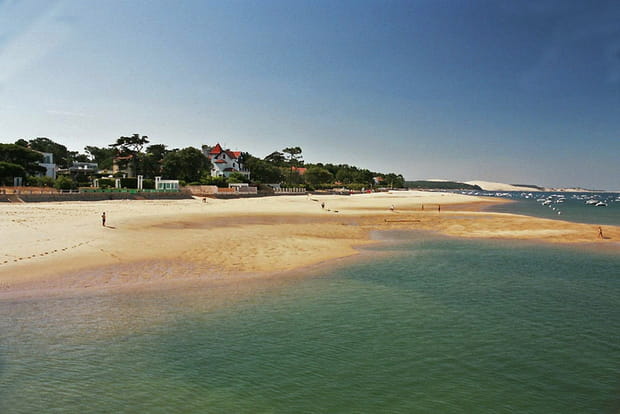 La plage du Moulleau à Arcachon (Gironde)