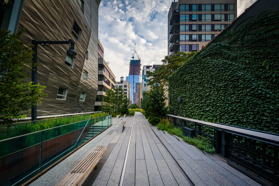 High Line&nbsp;: une ancienne voie ferr&eacute;e devenue pi&eacute;tonne