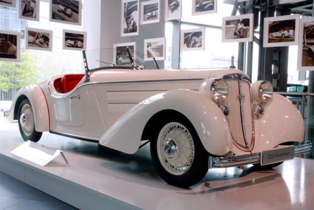 Audi Front 225 Roadster