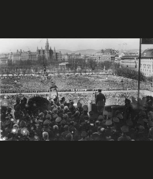 11&nbsp;et 12&nbsp;mars 1938&nbsp;: l'annexion de l'Autriche