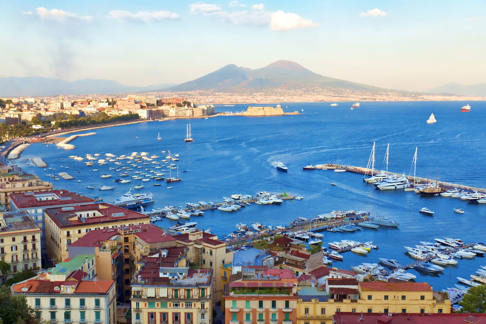 Naples au pied du volcan