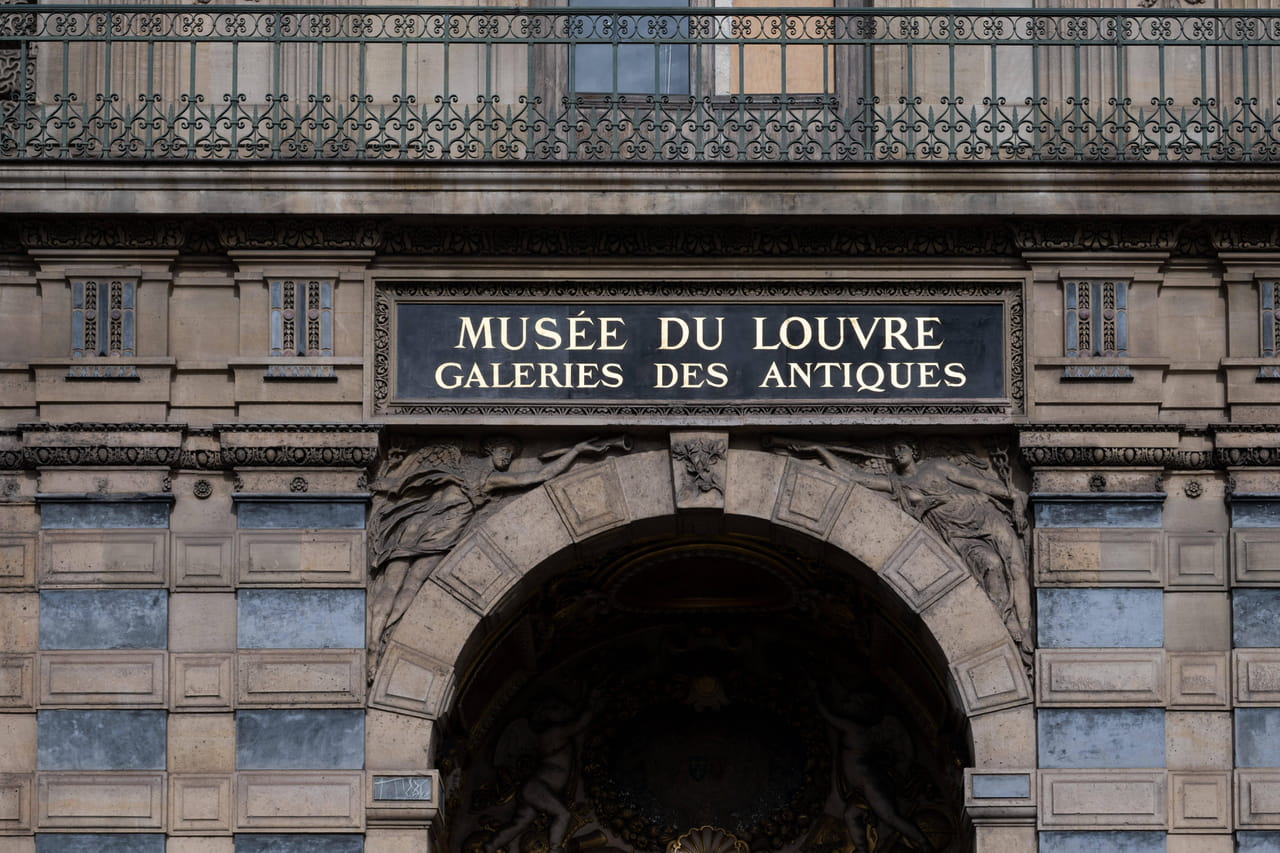 Vol au Louvre : une bonne nouvelle sur des bijoux volés, l'enquête avance