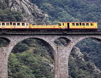 Il était une fois le train : Des trains et des rails