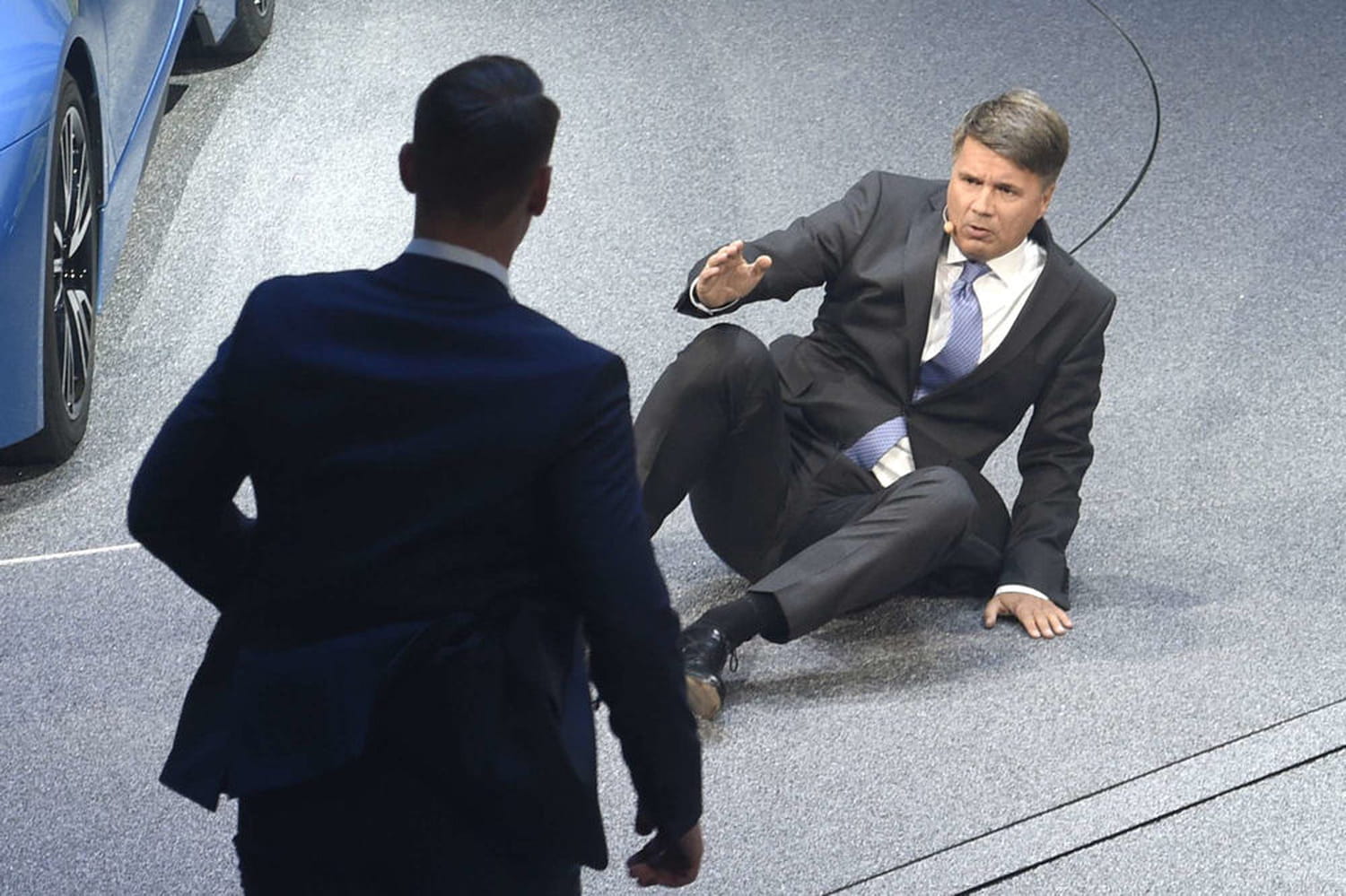 Harald Krüger : le patron de BMW s’effondre au salon de Francfort, victime d’un malaise