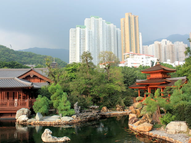 6. New York - Hong Kong sur Lufthansa : 23 972 euros