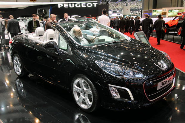 Peugeot 308 Coupé-Cabriolet : nouvel avant