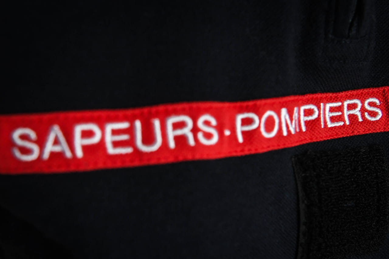 Incendies dans les Bouches-du-Rhône : un feu en cours, deux autres fixés et un risque qui persiste