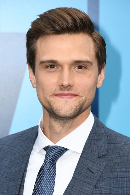Hartley Sawyer (The Flash)&nbsp;: des propos &quot;d&eacute;sobligeants&quot; sur les r&eacute;seaux sociaux
