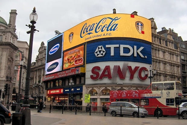 Shaftesbury Avenue, la rue des théâtres londoniens