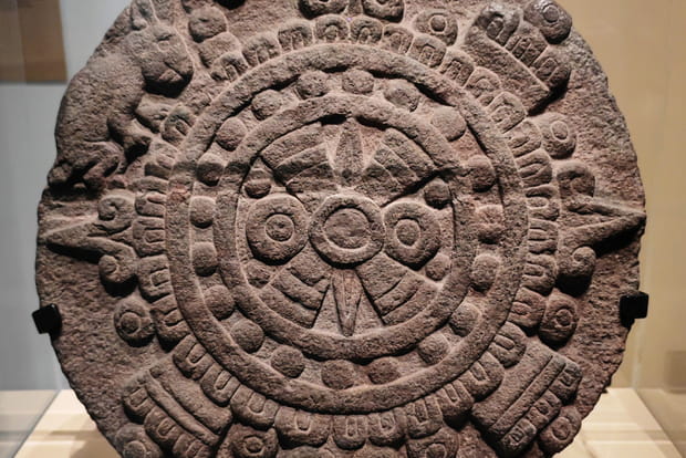 La Pierre du Soleil et le Calendrier Aztèque