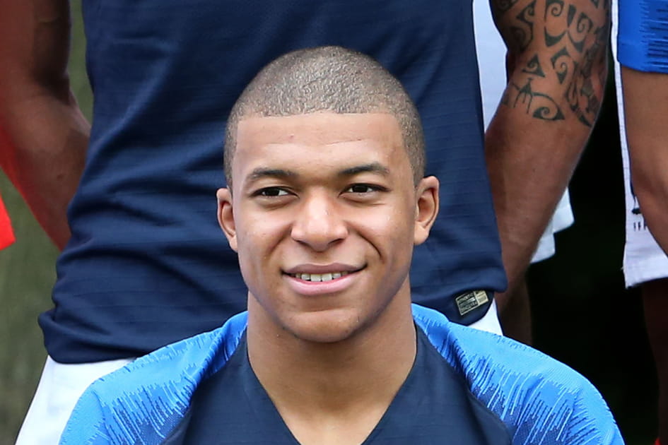 2e - Kylian Mbapp&eacute; (foot)&nbsp;: 24,7&nbsp;millions d'euros par an