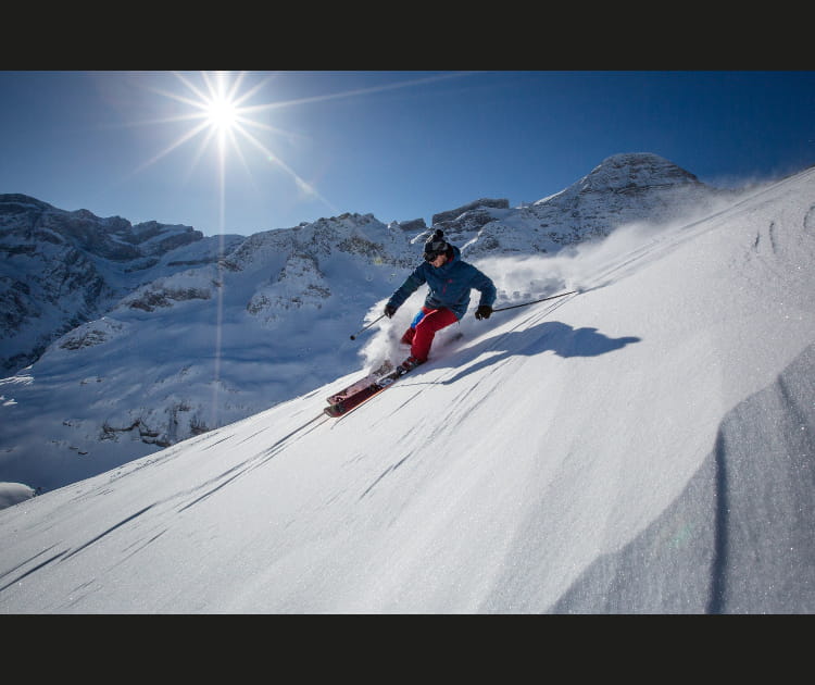 Gavarnie-G&egrave;dre, pour skier autour des plus grands sites des Pyr&eacute;n&eacute;es