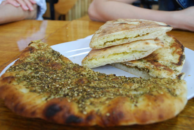 Au Liban, le mannouché au thym