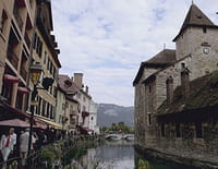 Les 100 lieux qu'il faut voir : La Haute-Savoie, du Mont Blanc au lac Léman
