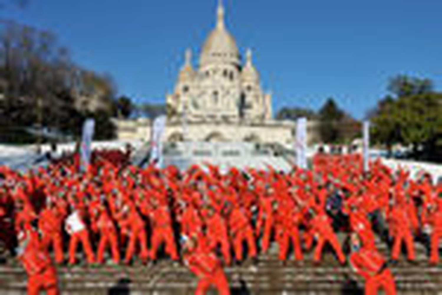 Les moniteurs de ski font leur flash-mob