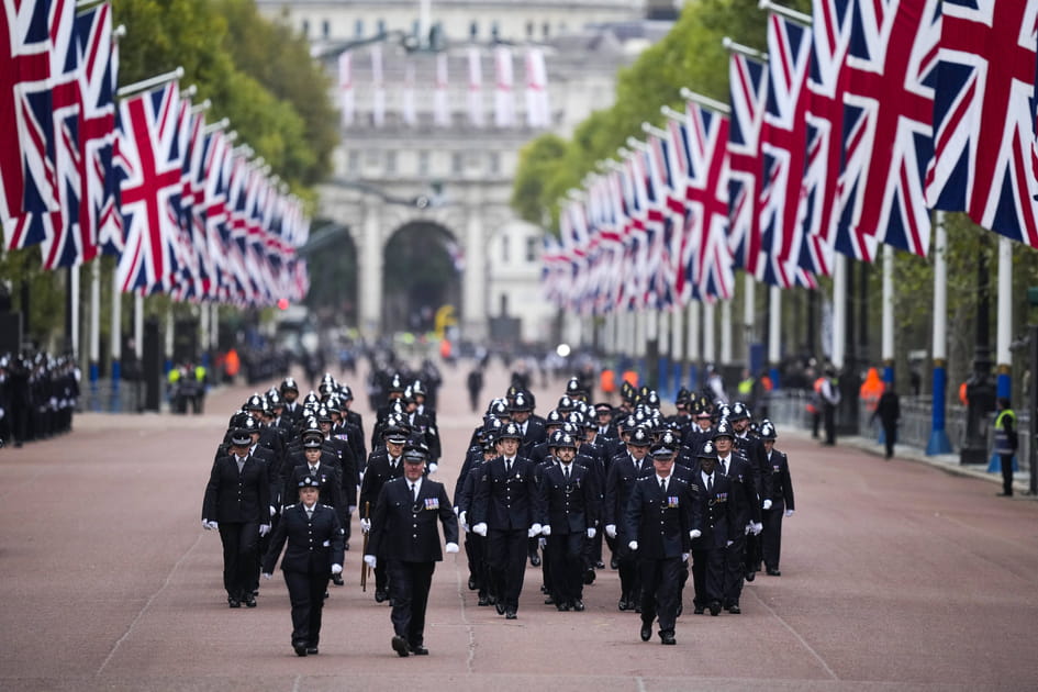 Policiers en position