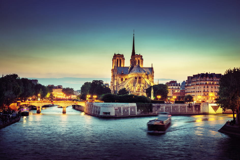 14&egrave;me : la cath&eacute;drale Notre Dame de Paris