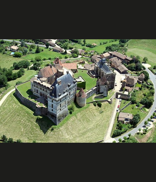 Le ch&acirc;teau de Biron
