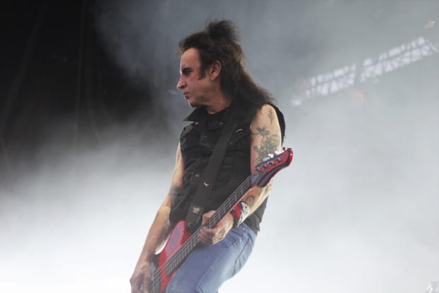 Simon Gallup, curiste de la première heure