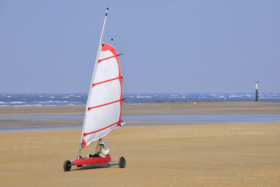 Ouistreham, plage embl&eacute;matique du D&eacute;barquement