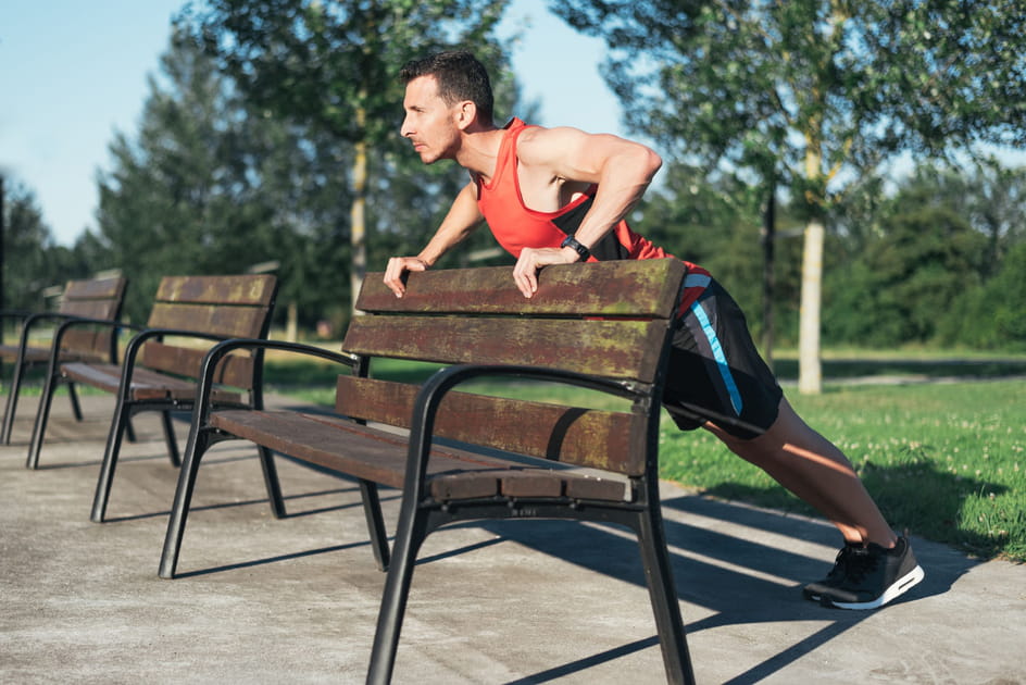 Les pompes sur un banc