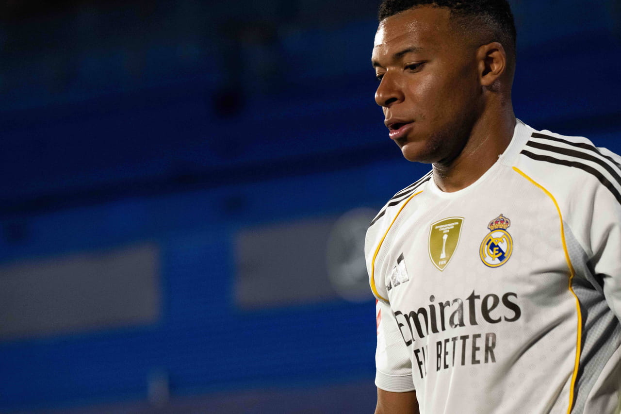 Mbappé reçoit une nouvelle BMW, mais il y a un gros problème