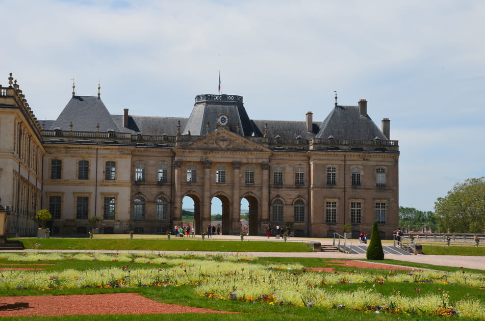 Le Ch&acirc;teau de Lun&eacute;ville dans le Grand-Est