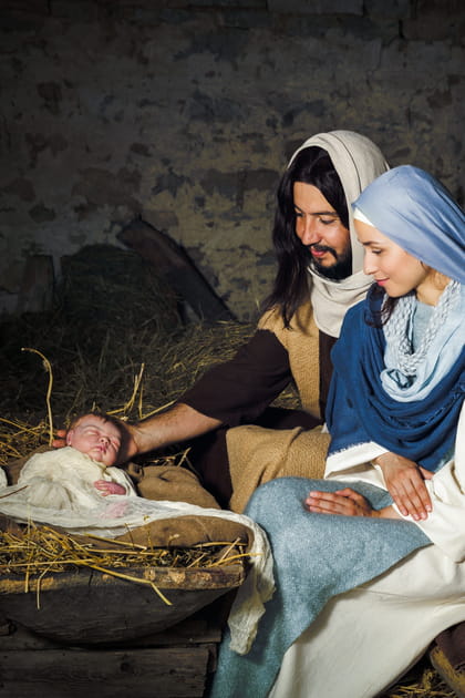 Comment est-on pass&eacute; de&nbsp;la cr&egrave;che de No&euml;l vivante &agrave; la cr&egrave;che miniature&nbsp;?