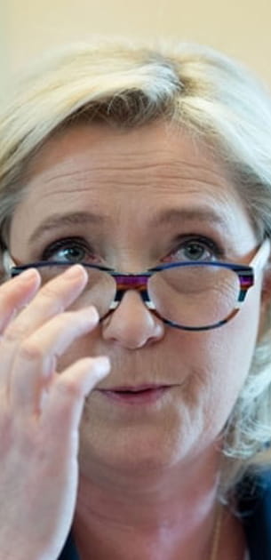 C'est une habitu&eacute;e des compte cach&eacute;s sur Twitter