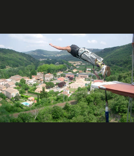 Saut &agrave; l'&eacute;lastique