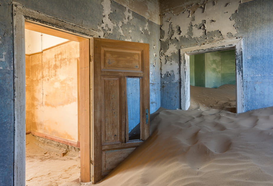 La ville fant&ocirc;me de Kolmanskop en Namibie