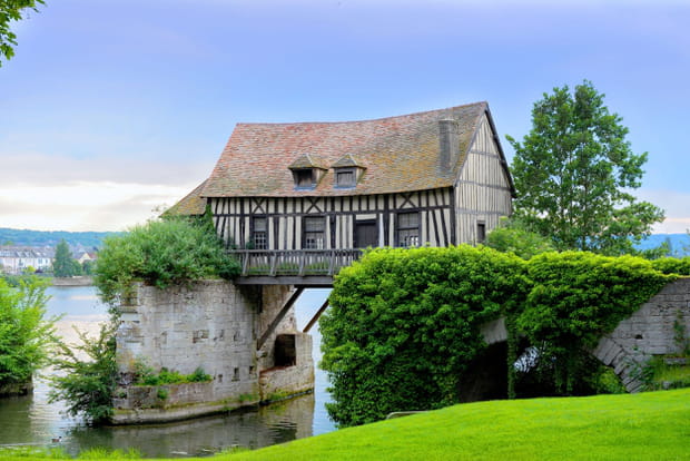 Le Vieux moulin, monument emblématique de Vernon