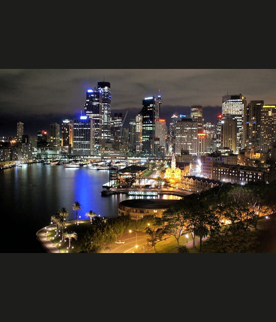 Sydney by night