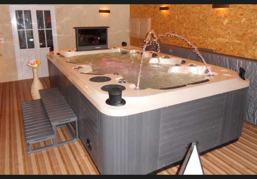 Un spa de nage XXL