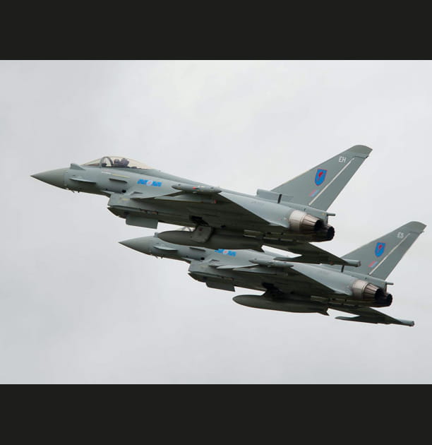 Deux Eurofighter, ton sur ton