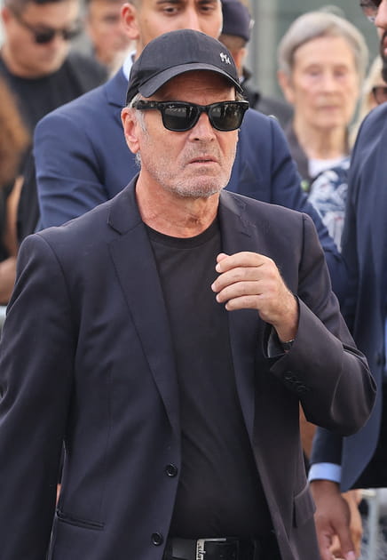 Casquette mais mine des mauvais jours pour Laurent Baffie