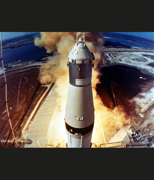 Le lancement de Saturn V