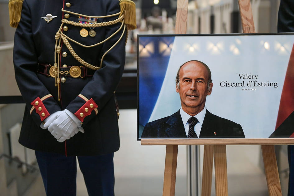 Le d&eacute;part discret&nbsp;de Val&eacute;ry Giscard d'Estaing
