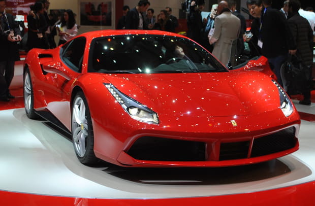 Ferrari 488 GTB : Toujours plus de puissance pour la berlinette