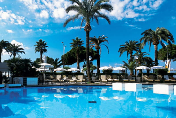 La piscine : un petit coin de paradis chauffé toute l'année