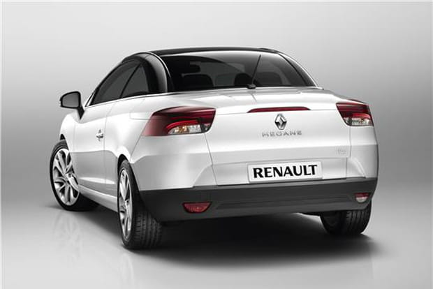 La face arrière en détails : design et coffre