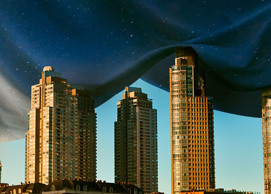 A la nuit tomb&eacute;e, le rideau tombe